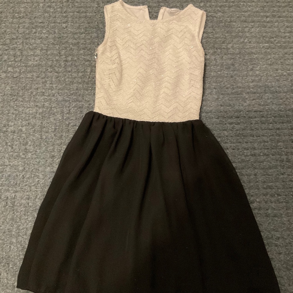 Junior prom dress
